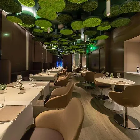 8piuhotel 4* Lecce