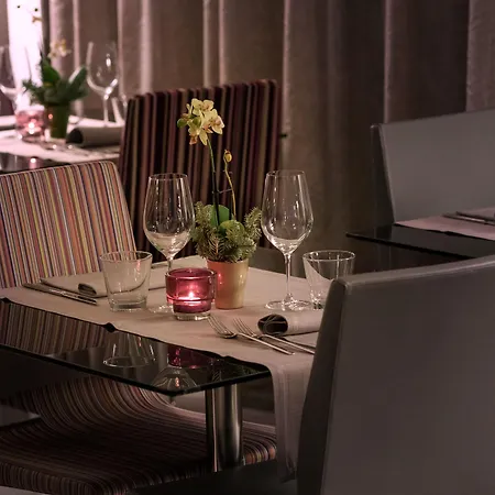 8piuhotel 4*