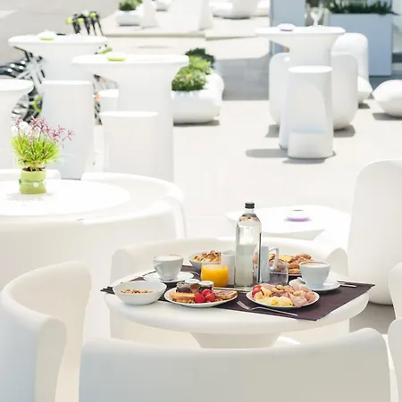 8piuhotel 4* Lecce