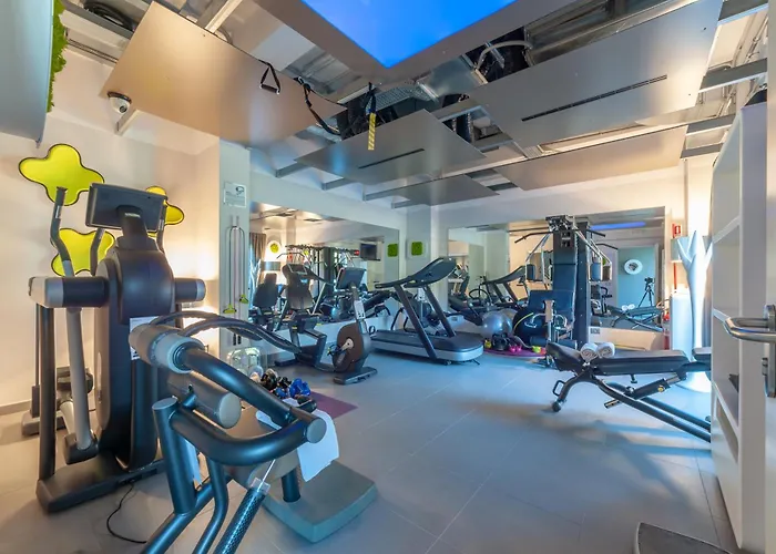 8piuhotel 4* לצ'ה