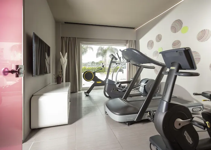 מלון 8piuhotel לצ'ה