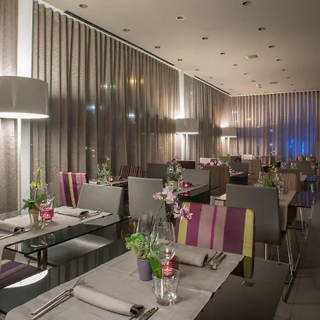 Hotel 8piuhotel 4*