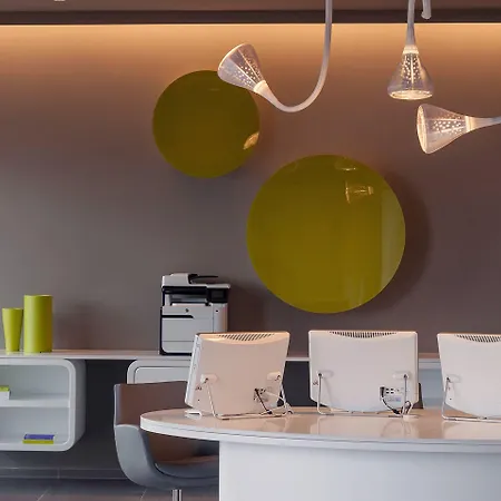 Ξενοδοχείο 8piuhotel 4*